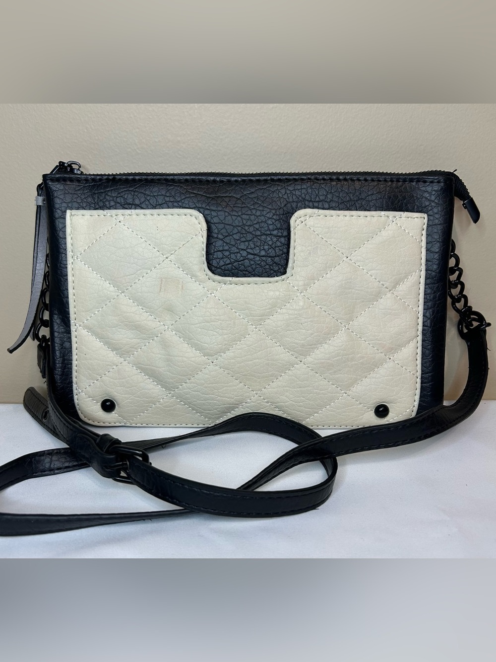 Juicy Couture Black and Off White Quilted Front Panel Crossbody